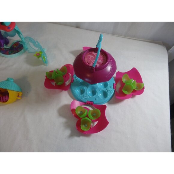 Spinmaster 2010 Zoobles Spring To Life Razoo's Treehouse Playset + Kelp Underwat - Picture 11 of 15